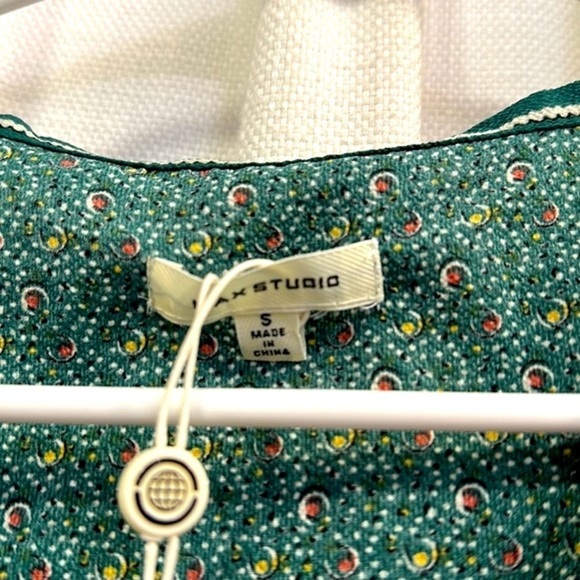 NWT Women’s Max Studio Crepe Long Sleeve Smocked Cuff Wrap Midi Dress Size S - Picture 10 of 11